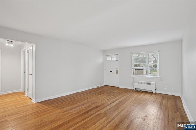 475 Colonial Terrace 5, Hackensack, NJ 07601