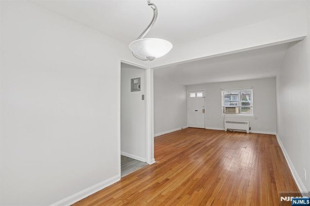 475 Colonial Terrace 5, Hackensack, NJ 07601