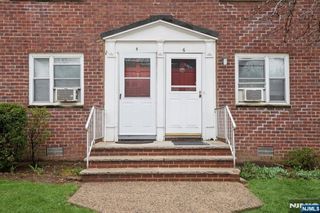 475 Colonial Terrace 5, Hackensack, NJ 07601