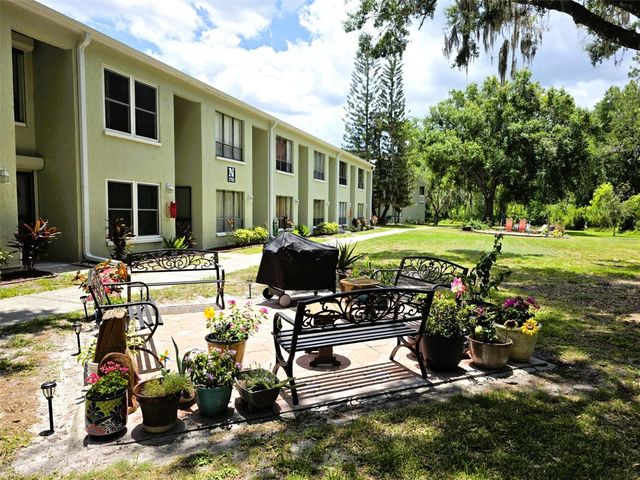 1761 CUPECOY CIRCLE N4, Lutz, FL 33558