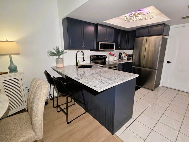 1761 CUPECOY CIRCLE N4, Lutz, FL 33558
