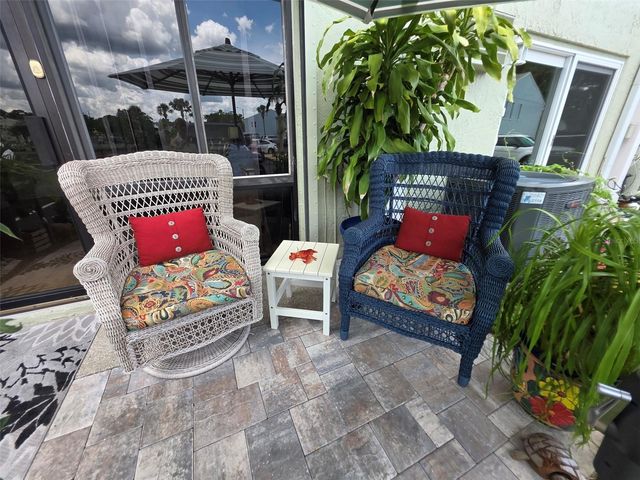 1761 CUPECOY CIRCLE N4, Lutz, FL 33558