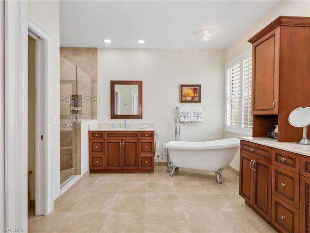 10842 Tiberio DR, Fort Myers, FL 33913