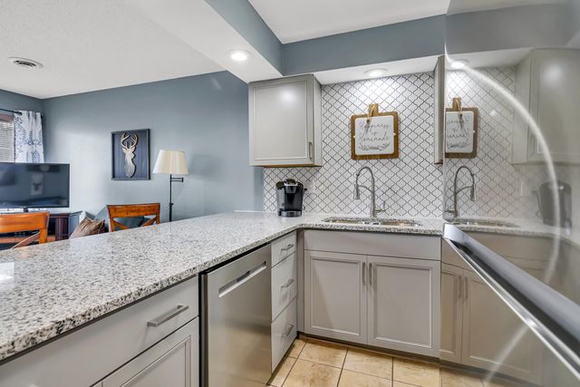 26 Sinatra Court 3, Branson West, MO 65737