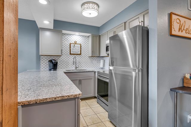 26 Sinatra Court 3, Branson West, MO 65737