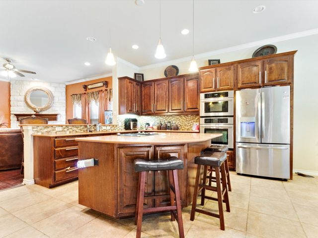 6004 Cedar Glen Court, Grand Prairie, TX 75052