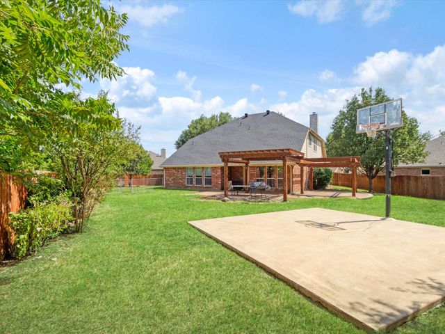 6004 Cedar Glen Court, Grand Prairie, TX 75052