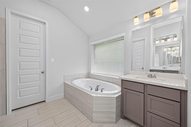 232 W Netleaf Court, Montgomery, TX 77316