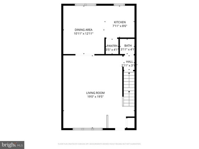 2432 WINDBREAK DR, Alexandria, VA 22306