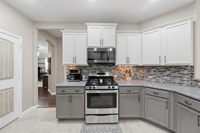 519 River Bluff CIR, Georgetown, TX 78626