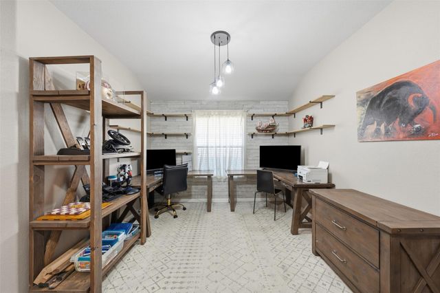 519 River Bluff CIR, Georgetown, TX 78626