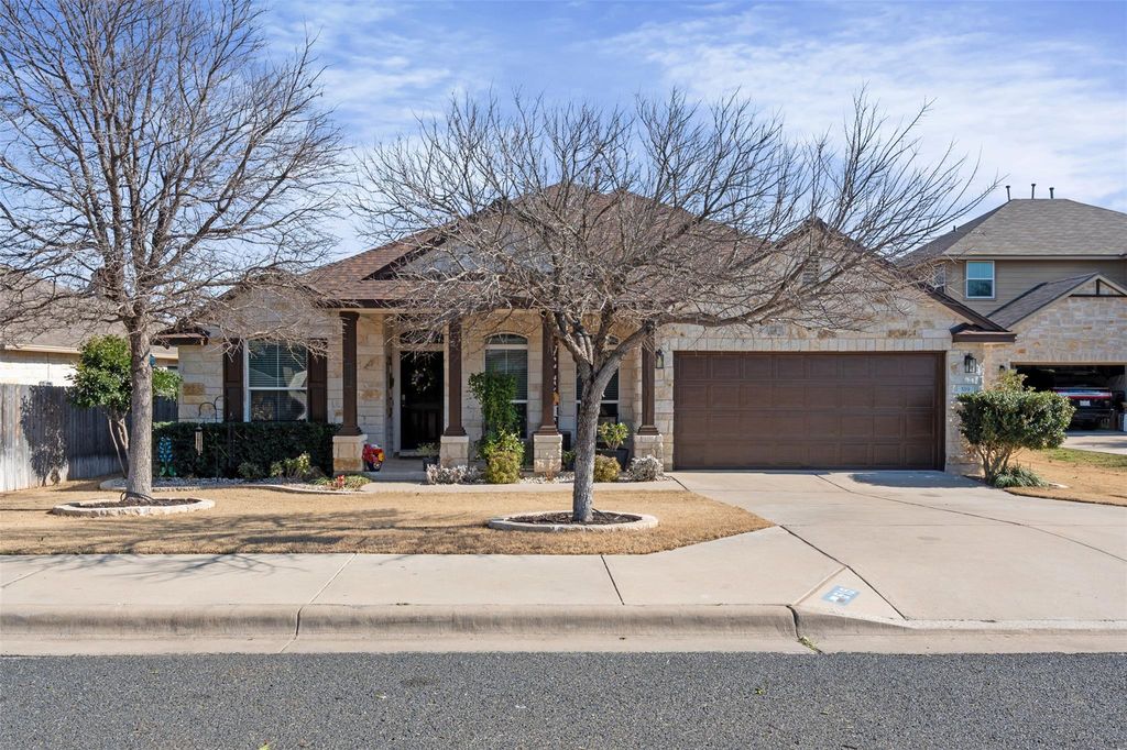 519 River Bluff CIR, Georgetown, TX 78626