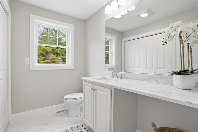 175 Rangeway Road, Billerica, MA 01862