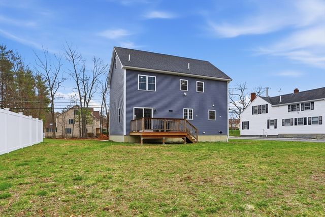 175 Rangeway Road, Billerica, MA 01862