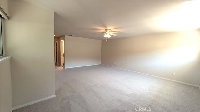 22304 Devonshire Street 4, Chatsworth, CA 91311