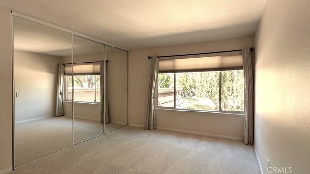 22304 Devonshire Street 4, Chatsworth, CA 91311