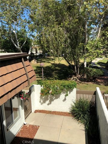 22304 Devonshire Street 4, Chatsworth, CA 91311