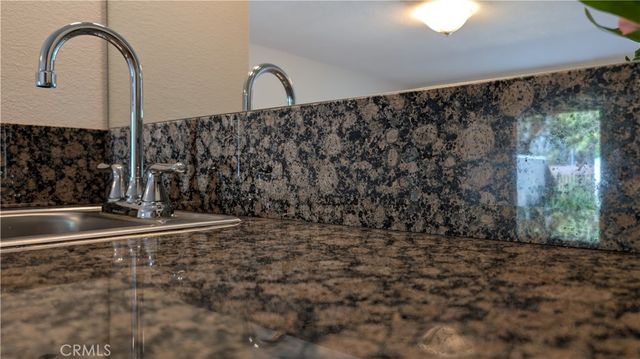 22304 Devonshire Street 4, Chatsworth, CA 91311