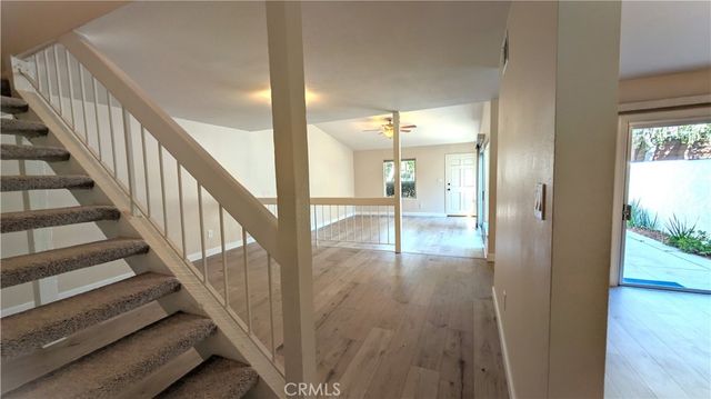 22304 Devonshire Street 4, Chatsworth, CA 91311