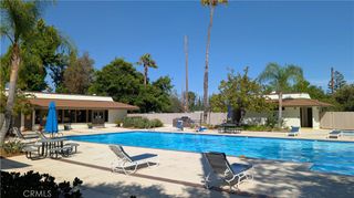 22304 Devonshire Street 4, Chatsworth, CA 91311