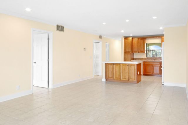 717 S Us Hwy 1 712, Jupiter, FL 33477