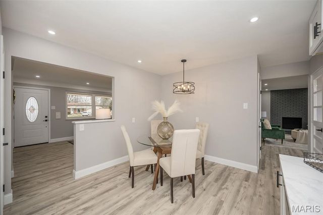 9612 Myra Court, Affton, MO 63123