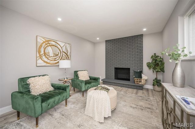 9612 Myra Court, Affton, MO 63123