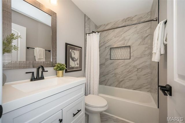 9612 Myra Court, Affton, MO 63123