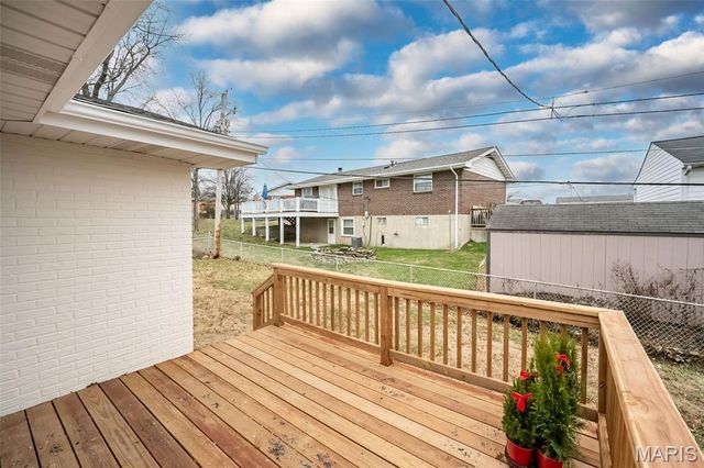 9612 Myra Court, Affton, MO 63123