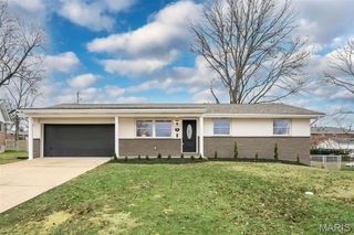 9612 Myra Court, Affton, MO 63123
