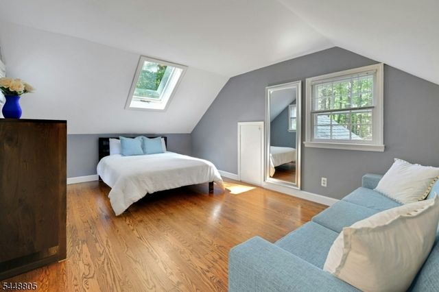 39 Lookout Rd, Mountain Lakes Boro, NJ 07046