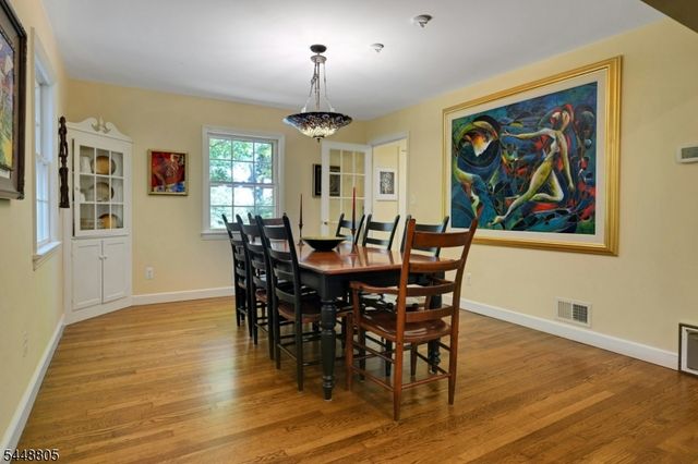 39 Lookout Rd, Mountain Lakes Boro, NJ 07046