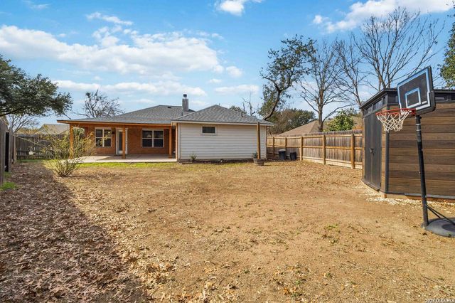 8106 Heritage Park, San Antonio, TX 78240