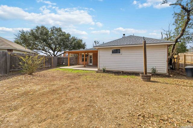8106 Heritage Park, San Antonio, TX 78240
