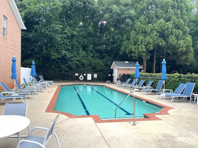 4460 Coventry Row Court, Charlotte, NC 28270