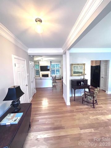 4460 Coventry Row Court, Charlotte, NC 28270