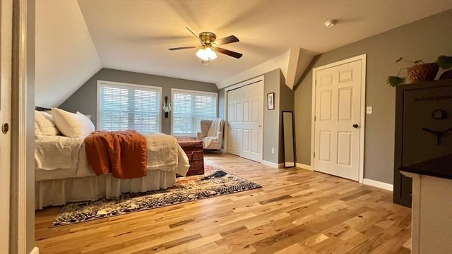 42 Mechanic St, Palmer, MA 01069