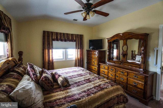 17 HUNTER DR, Little Egg Harbor Twp, NJ 08087