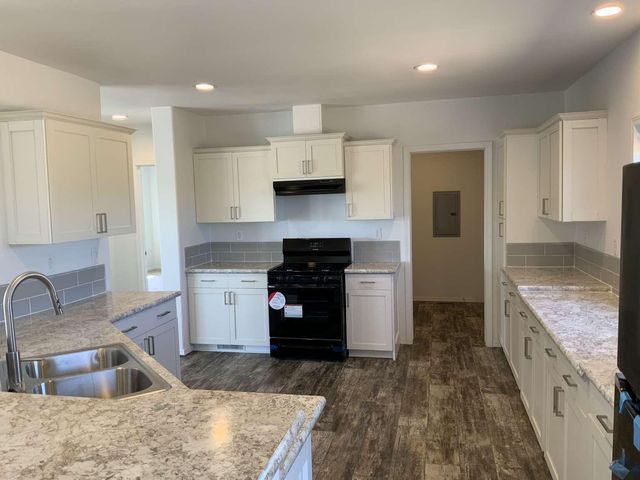 26 Manzano Street, Moriarty, NM 87035