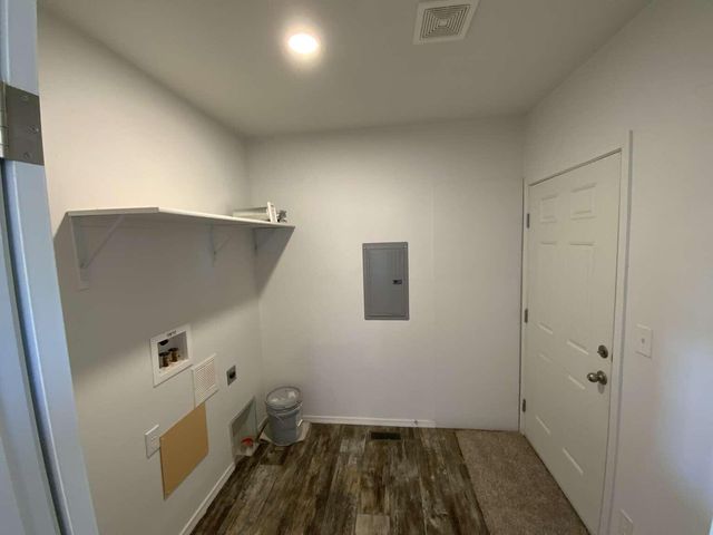 26 Manzano Street, Moriarty, NM 87035