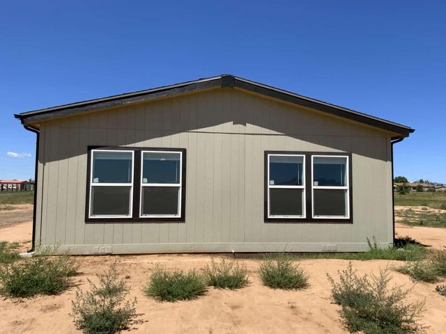 26 Manzano Street, Moriarty, NM 87035