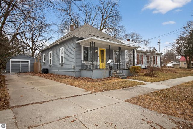 1815 W Genesee, Saginaw, MI 48602