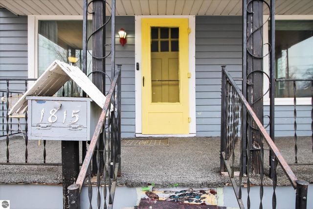 1815 W Genesee, Saginaw, MI 48602