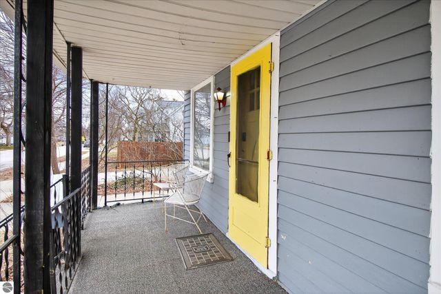 1815 W Genesee, Saginaw, MI 48602