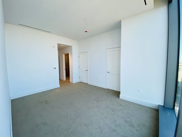 1 Dalton St 3608, Boston, MA 02115