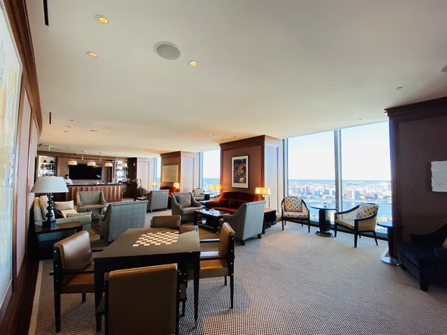 1 Dalton St 3608, Boston, MA 02115