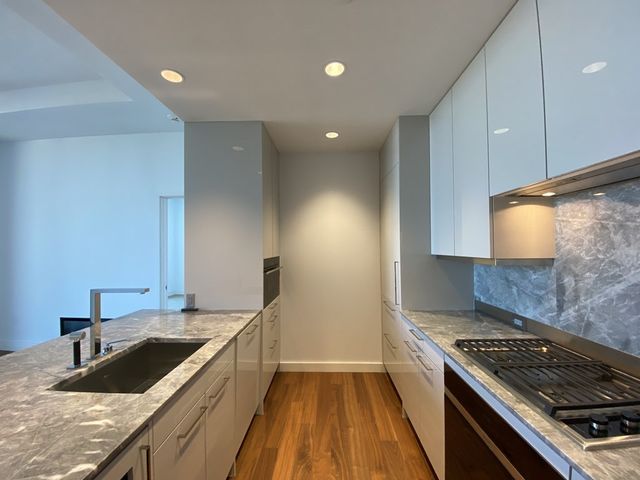 1 Dalton St 3608, Boston, MA 02115