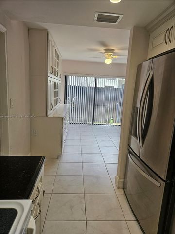 13923 SW 46th Terrace C 333, Miami, FL 33175