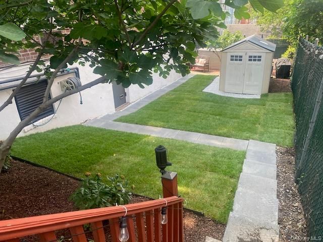 50-22 40th Street 4D, Sunnyside, NY 11104