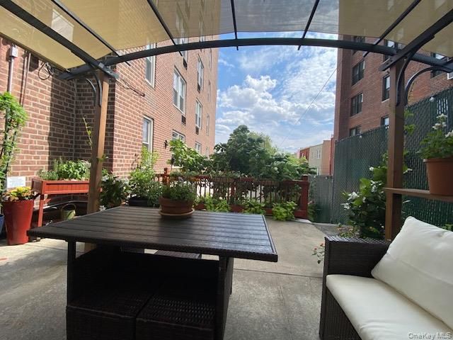 50-22 40th Street 4D, Sunnyside, NY 11104